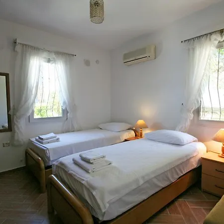 Villa Important Group | Bd456 High Privacy 3 Bedroom *